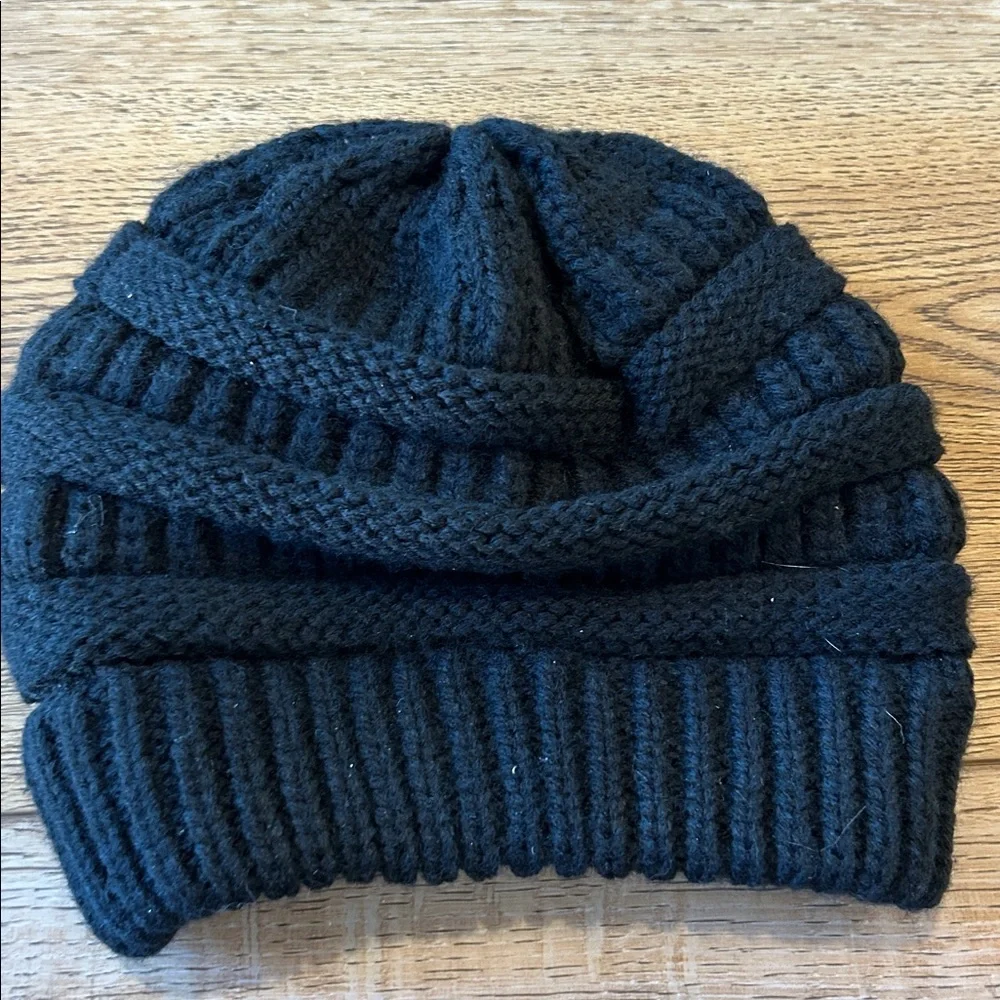 NWOT Lot of‎ 2 C.C Knit Beanies / Hat Black/ Tan One Size